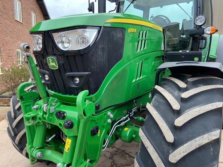 John Deere 6155R