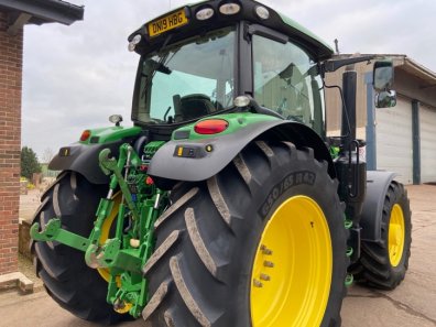 John Deere 6155R