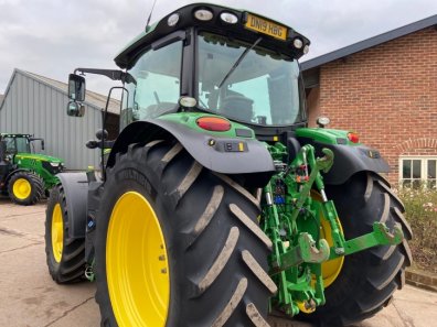 John Deere 6155R