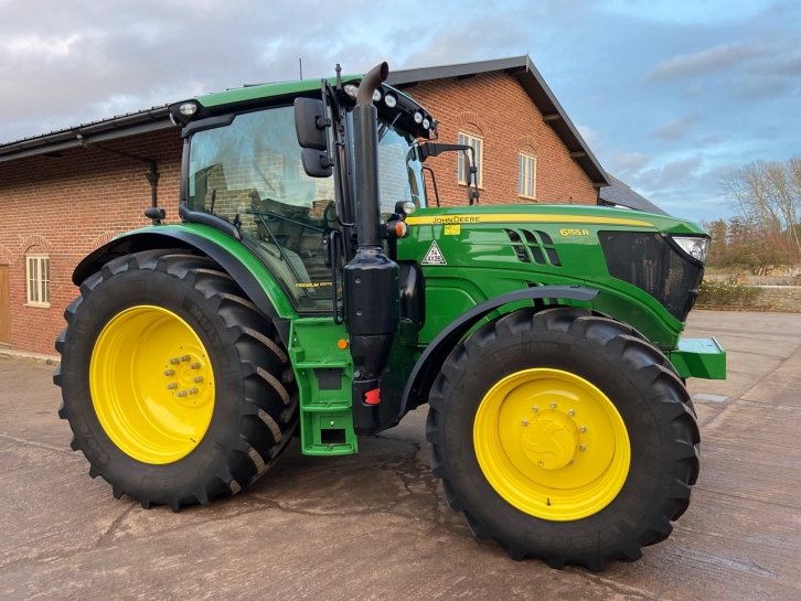 John Deere 6155R