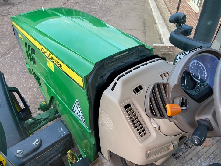 John Deere 6155R