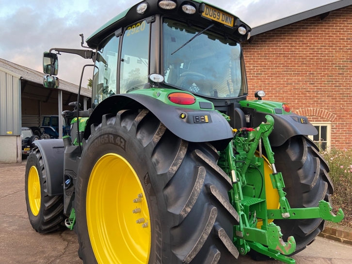 John Deere 6155R
