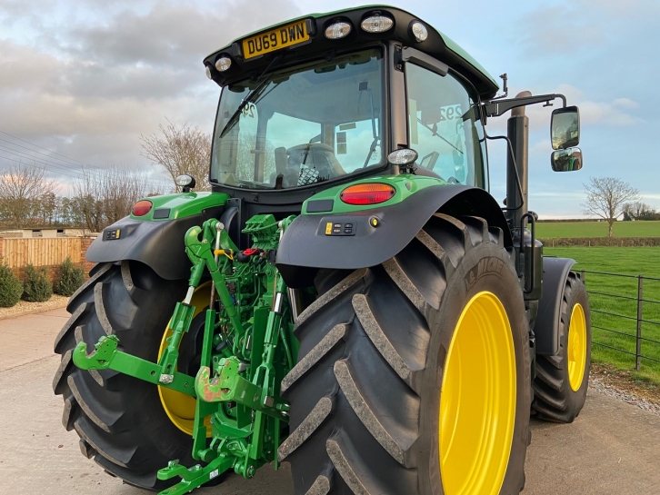 John Deere 6155R