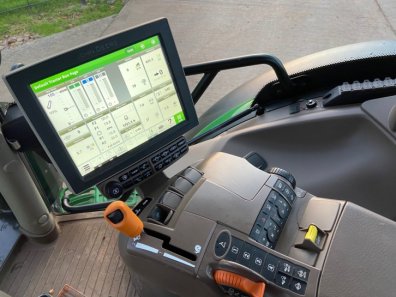 John Deere 6155R