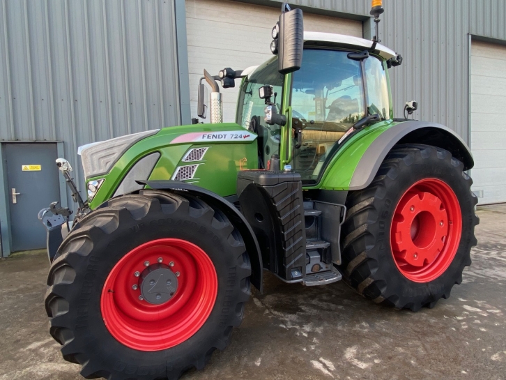 Fendt 724 Profi-Plus