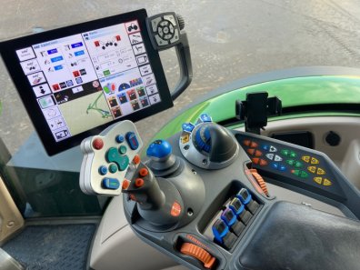 Fendt 724 Profi-Plus