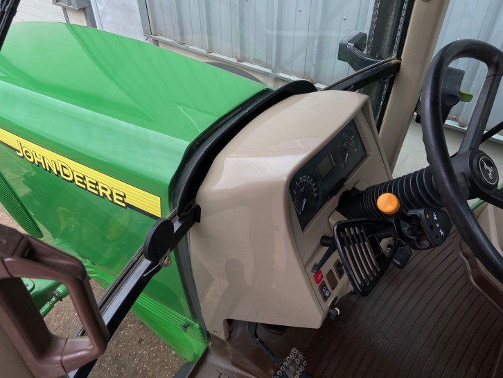 John Deere 6620SE