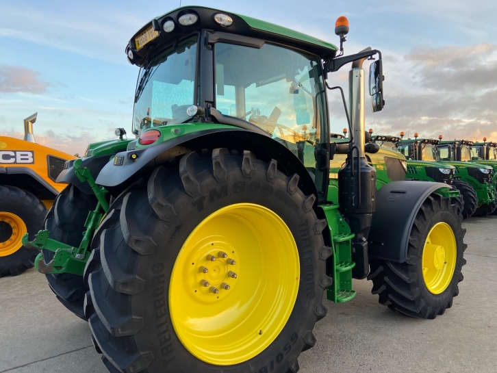 John Deere 6155R