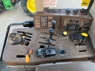 John Deere 6420