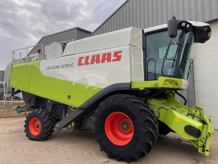 Claas Lexion 570C combine