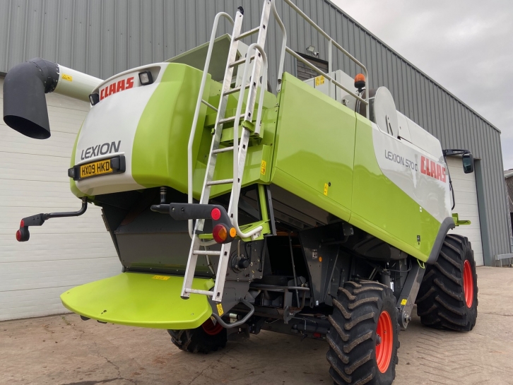 Claas Lexion 570C combine
