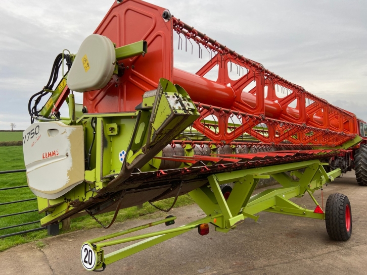 Claas Lexion 570C combine