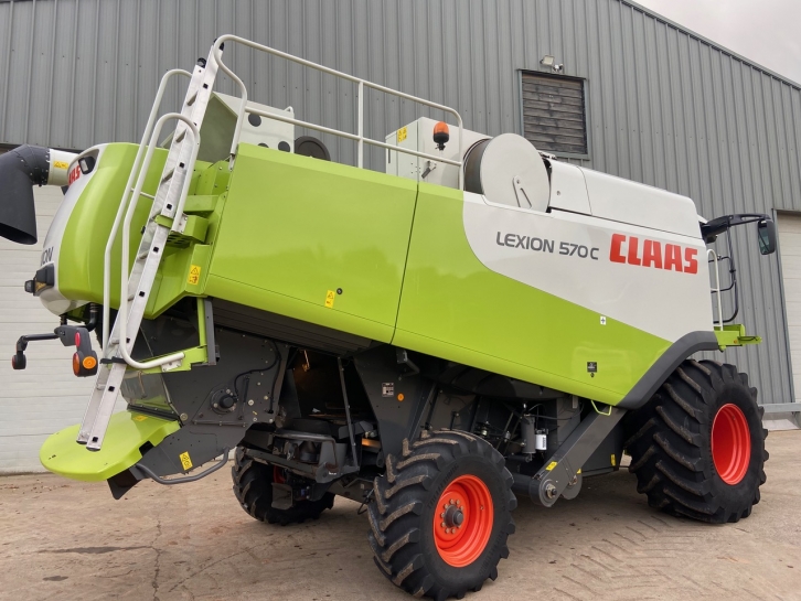 Claas Lexion 570C combine