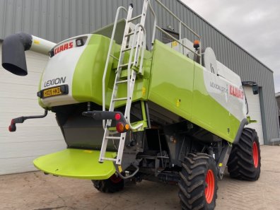Claas Lexion 570C combine