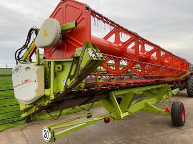 Claas Lexion 570C combine