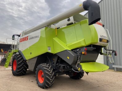 Claas Lexion 570C combine