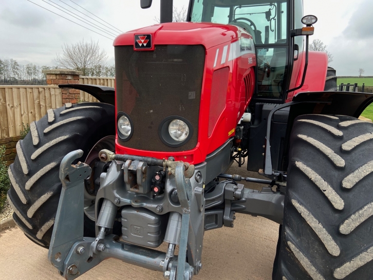 Massey Ferguson 6495