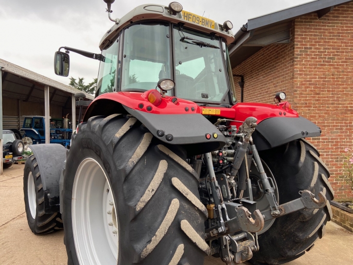Massey Ferguson 6495