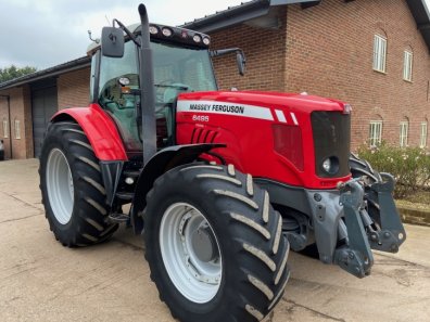 Massey Ferguson 6495