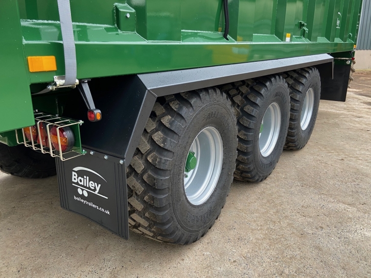 Bailey 18 ton TB grain trailer