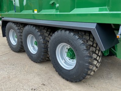 Bailey 18 ton TB grain trailer