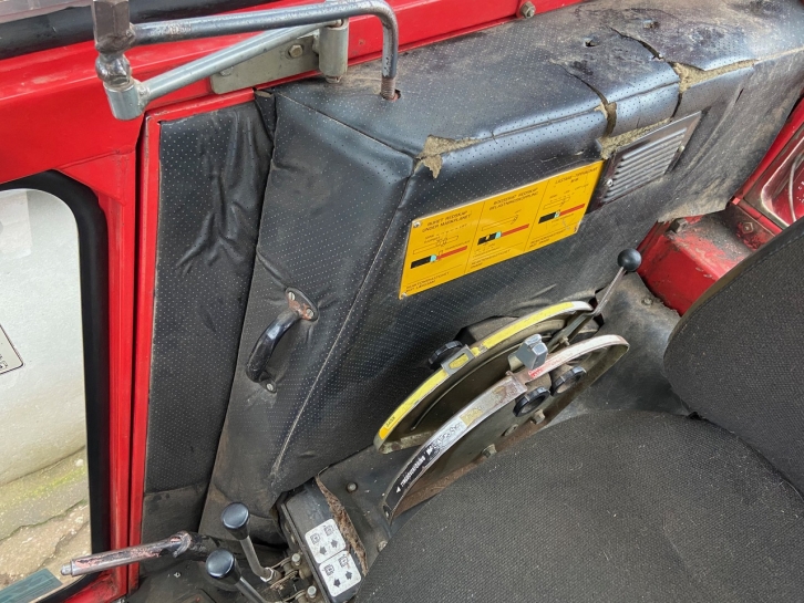 Massey Ferguson 590