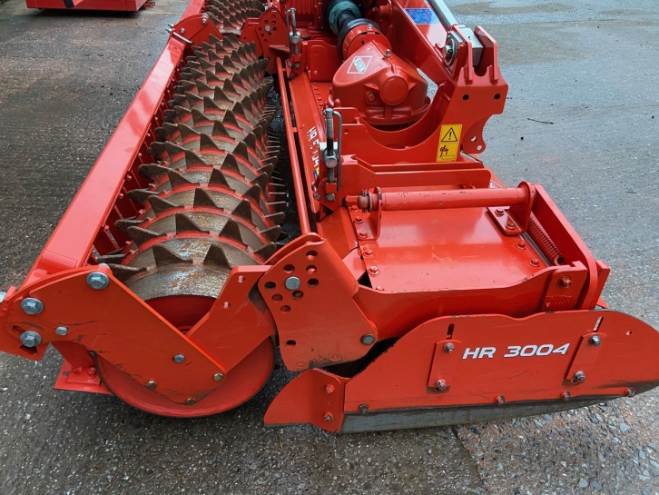 Kuhn HR 5004 power harrow