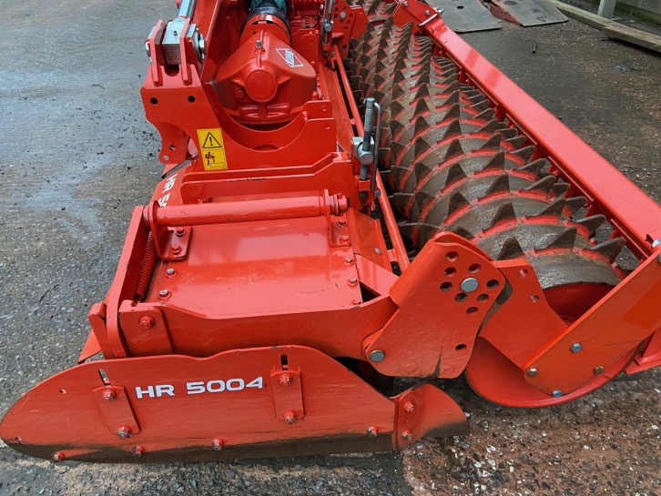 Kuhn HR 5004 power harrow