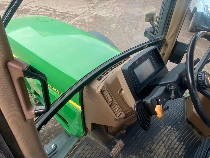 John Deere 7710