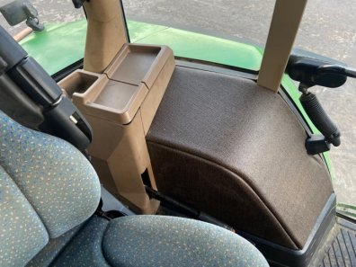 John Deere 7710