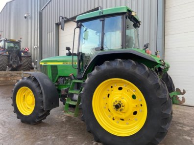 John Deere 7710
