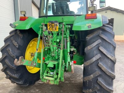 John Deere 7710