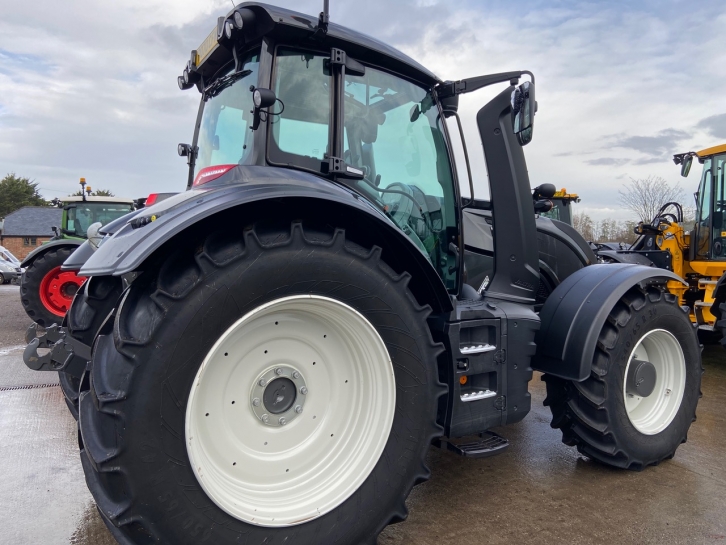 Valtra T194 Active