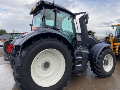 Valtra T194 Active