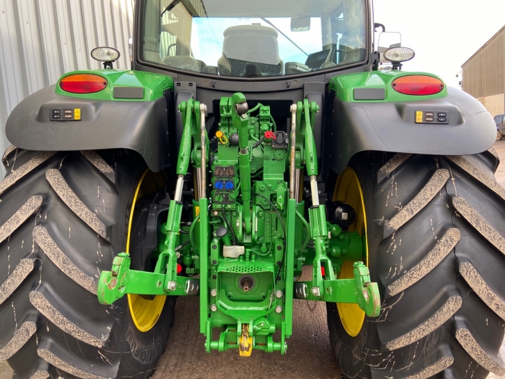 John Deere 6155R