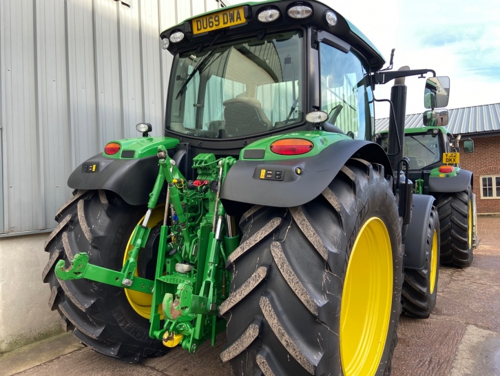 John Deere 6155R