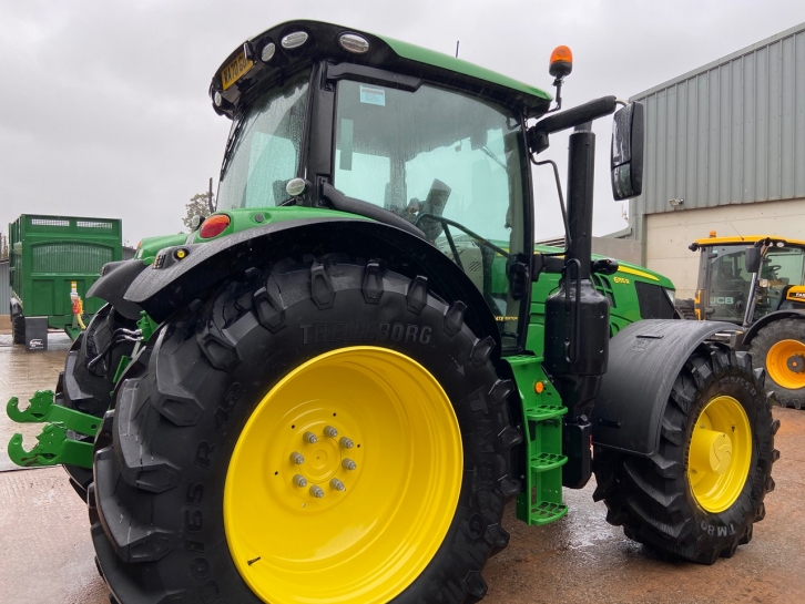 John Deere 6155R Ultimate