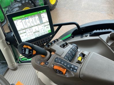 John Deere 6155R Ultimate