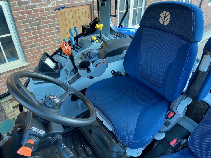 New Holland T7.245