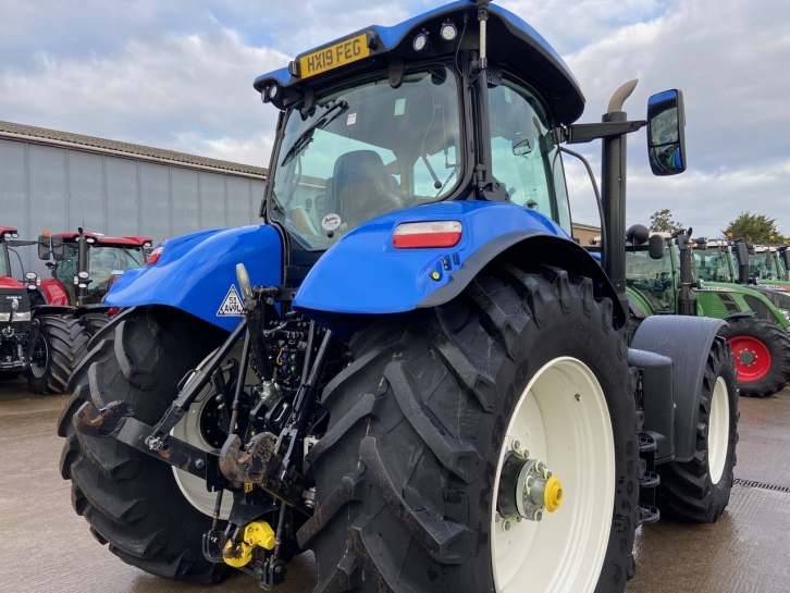 New Holland T7.245