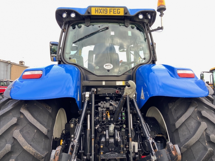 New Holland T7.245