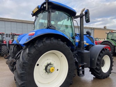 New Holland T7.245