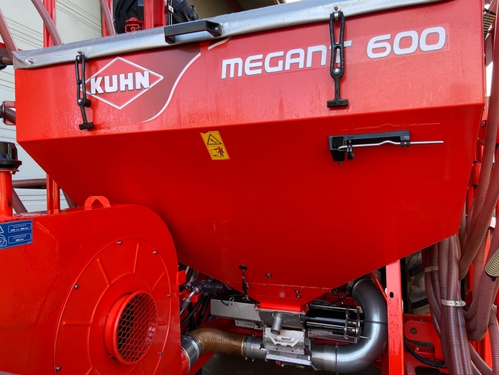 Kuhn Megant 600 drill