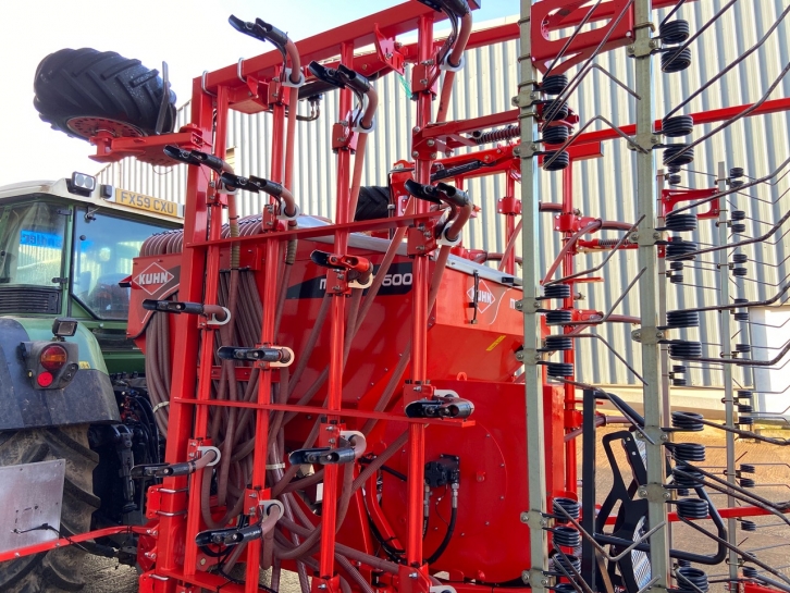 Kuhn Megant 600 drill
