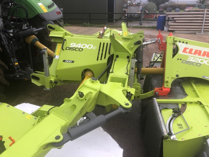 Claas Disco 9400C Duo mower