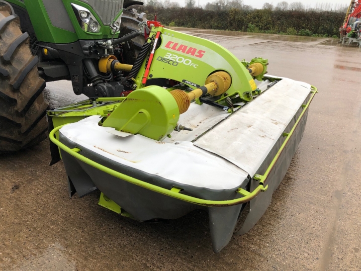 Claas Disco 9400S Duo mower