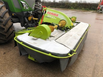 Claas Disco 9400S Duo mower