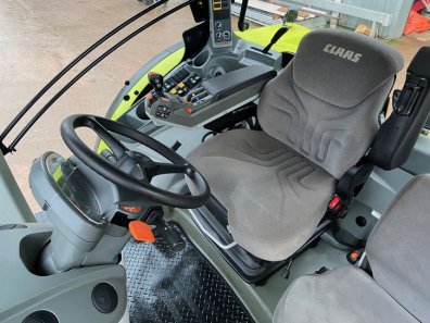 Claas Arion 650 CIS Plus