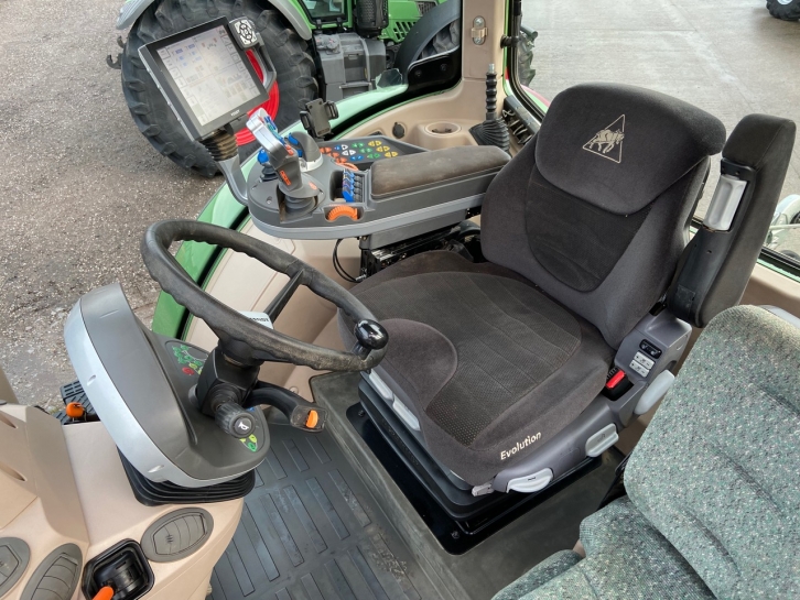 Fendt 724 Profi-Plus
