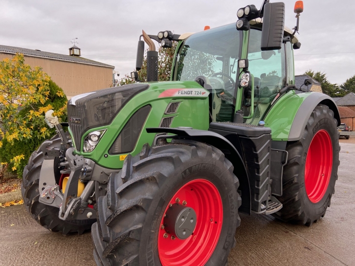 Fendt 724 Profi-Plus